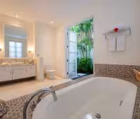 Вилла Jajaliluna, Ванная комната для гостей