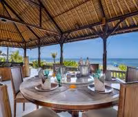 Вилла Cemara, Обеденный уголок